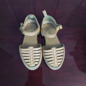 Toddler size 6 beige strap Sandals